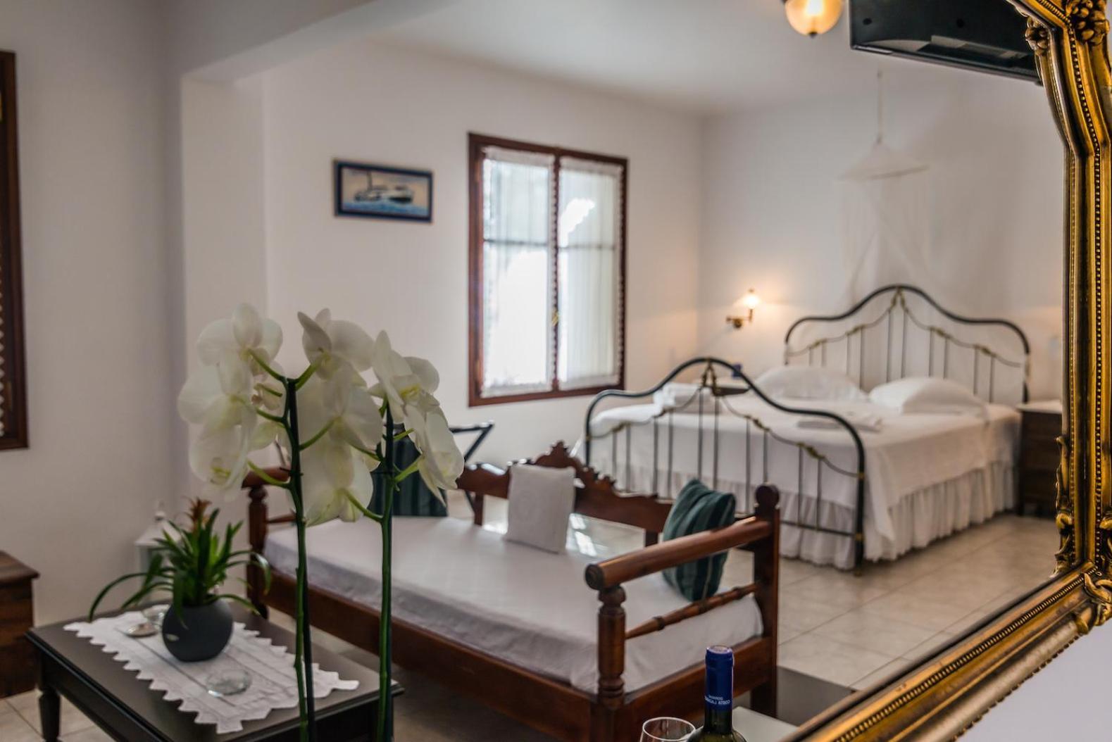 Villa Notos Adamantas  Ngoại thất bức ảnh