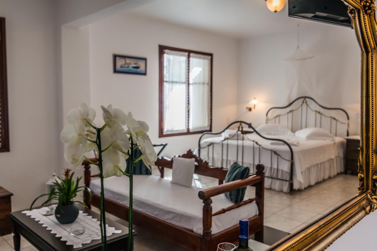 Villa Notos Adamantas  Ngoại thất bức ảnh
